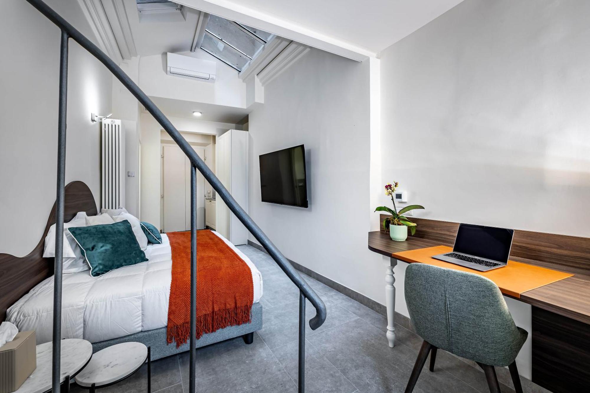 Dimora Collection - Le Corti - Boutique Luxury Suites In A Restored 13Th Century Convent, With Sauna And Gym (Adults Only) Florencia Exterior foto